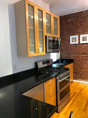 Rented by William J Farmer Inc | media 28