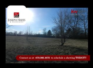 1431 Montieri Dr, Centerton, AR 72719