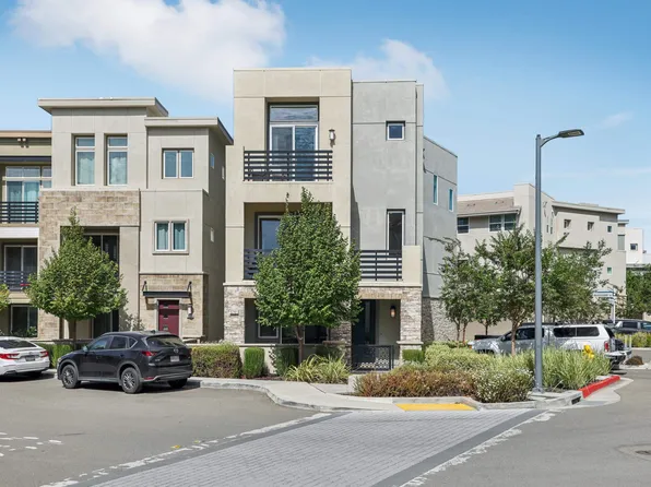 5761 Huntley Ave, Dublin, CA 94568