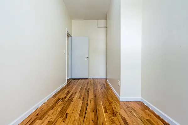 Rented by Nooklyn NYC LLC | media 41