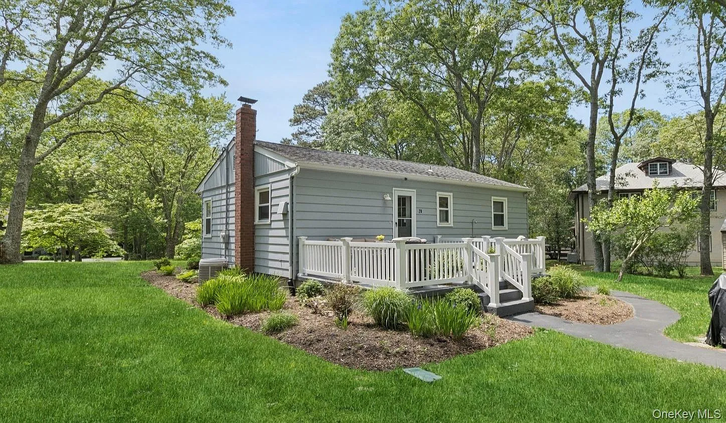 2 bed, 1.0 bath, 800 sqft, $3,500 — Photo 1