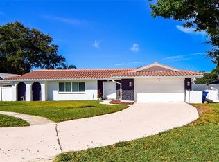 11390 Regal Ln, Largo, FL 33774