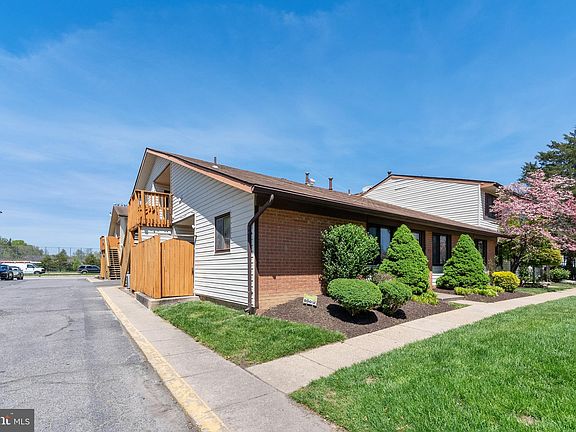 2nd image of 8415 Del Norte Ct #85