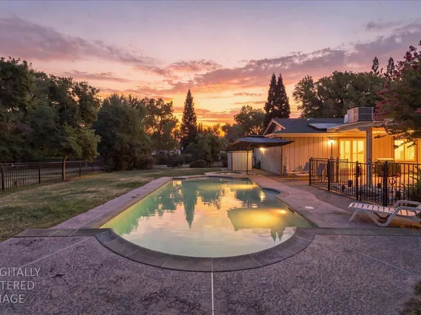 3733 Grazing Ln, Loomis, CA 95650