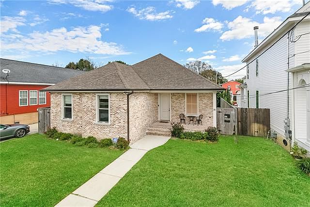1st image of 5833 Milne Blvd