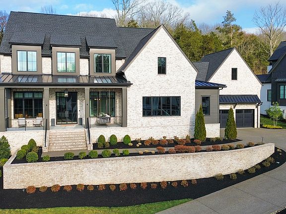 4th image of 8135 Heirloom Blvd