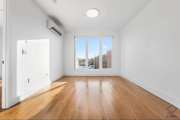 Rented by ERNY LLC | media 5