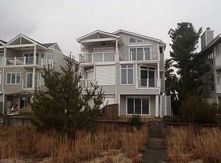 6604 Ocean Front Ave #A, Virginia Beach, VA 23451