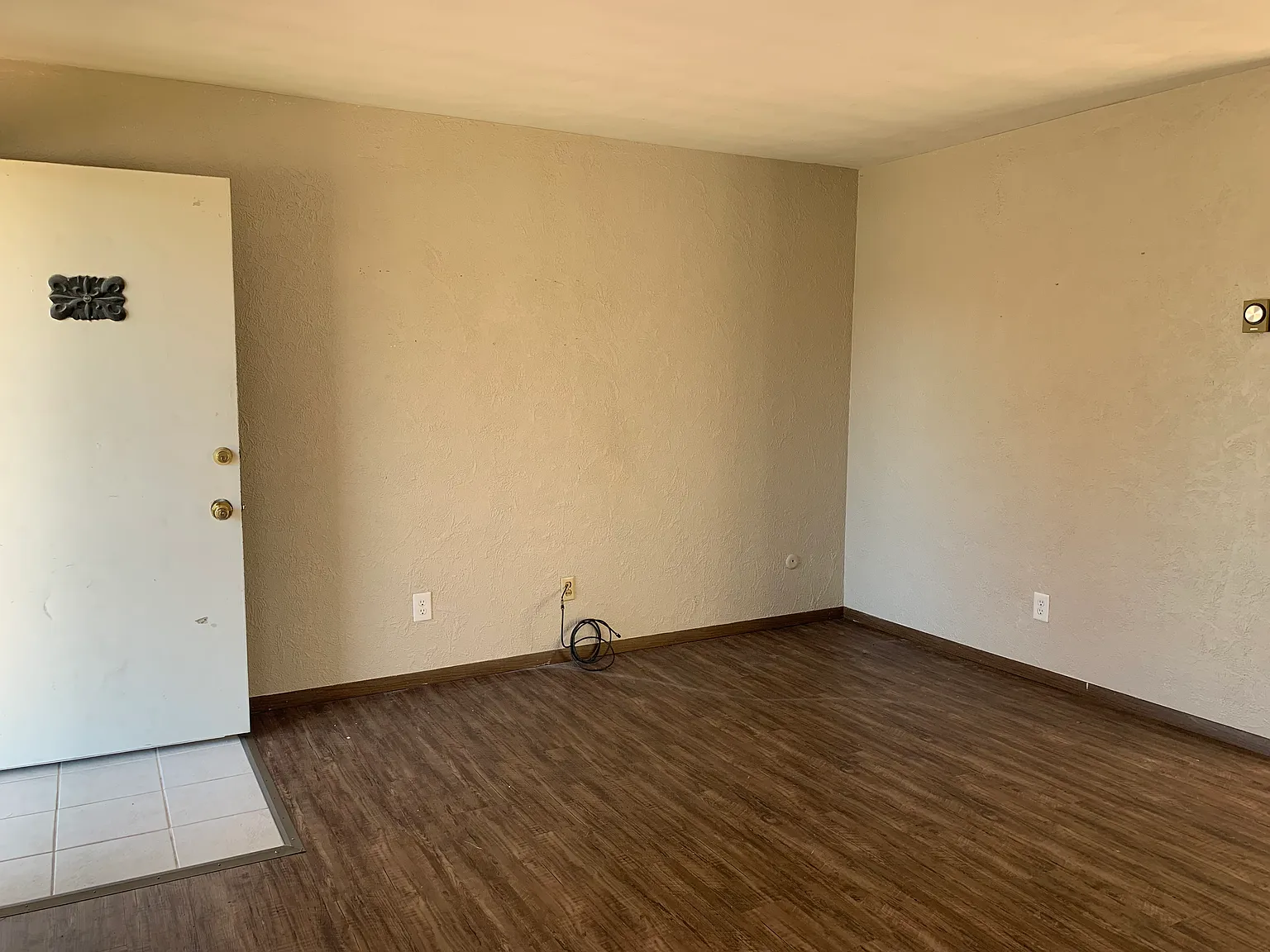 1 bed, 700 sqft, $699 — Photo 4