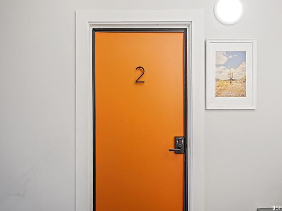 5th image of 359 Vallejo St APT 2