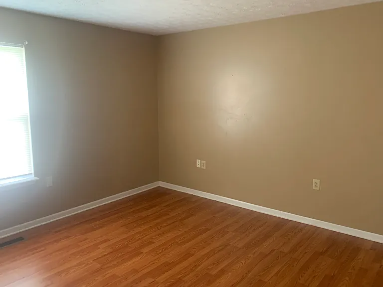 312 Clearwater Way — Photo 3