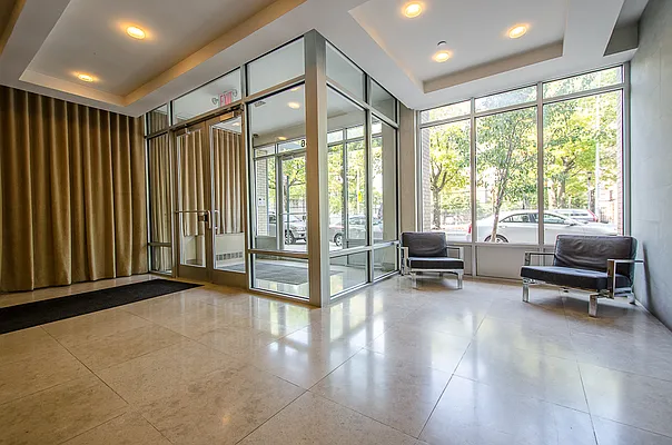 Rented by Brick&Mortar | media 52