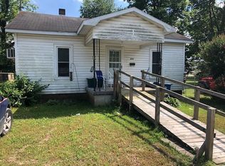 406 Montgomery St, East Prairie, MO 63845