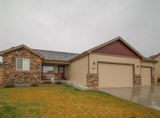 2438 Centennial Village Dr, Casper, WY 82609