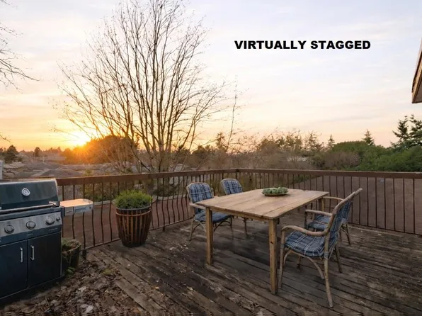 7165 133rd St #204, Surrey, BC V3W 7Z6