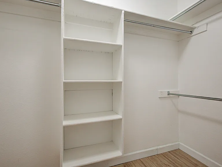 1106 Bluestem Rd — Photo 12