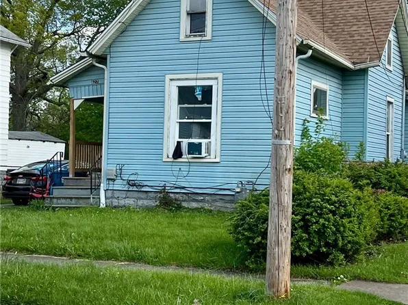 627 W 24th St, Lorain, OH 44052