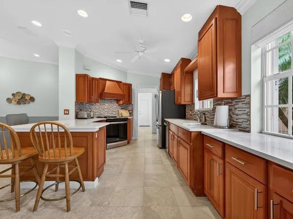 12045 SW Elsinore Drive, Port St Lucie, FL 34987