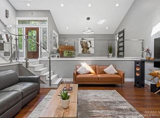 1113 Blackhawk Trl, Dexter, MI 48130