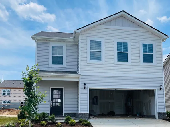 537 Torrey Pines Ln, Lebanon, TN 37087