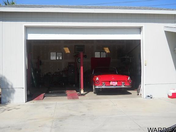 3rd image of 1662 Sierra Vista Dr