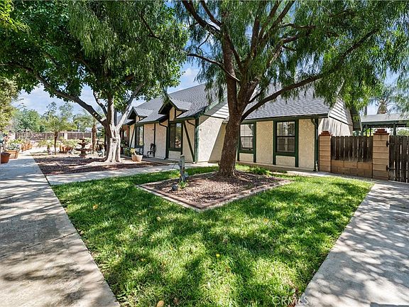 3rd image of 16872 Iris Ave
