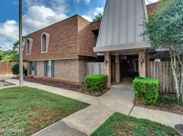 5155 Wayneland Dr, Jackson, MS 39211