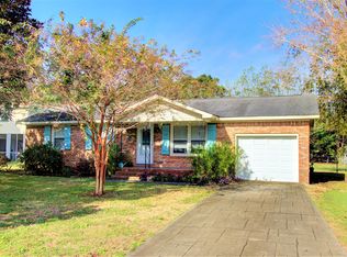 1657 Battalion Dr, Charleston, SC 29412