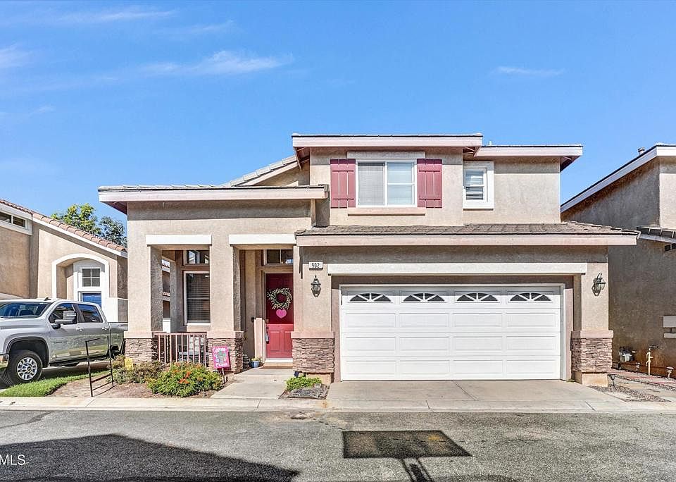 1st image of 902 Paseo Brisas Lindas