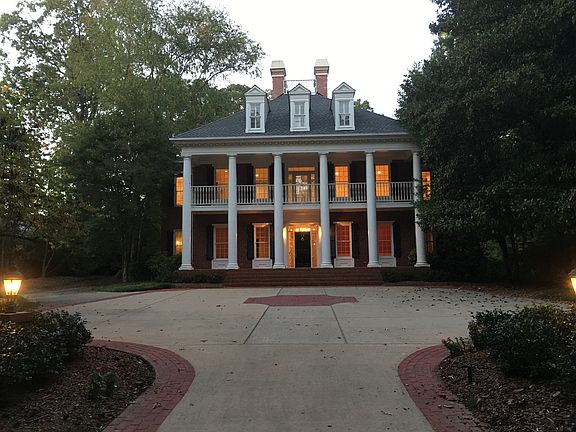 Gorgeous setting in Buckhead