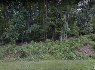 2202 Mont Haven Dr, Durham, NC 27712