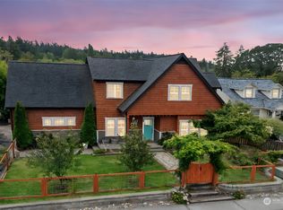 516 Gove St, Steilacoom, WA