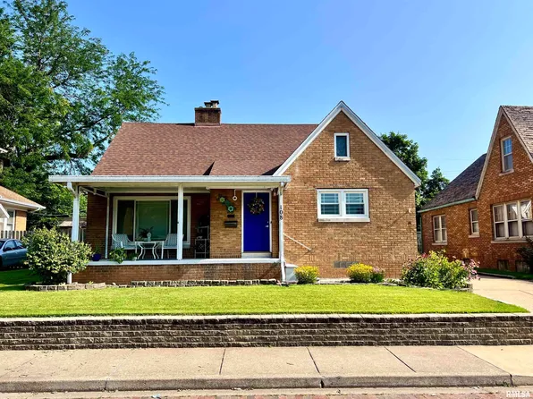 108 N Kickapoo Ter, Peoria, IL 61604