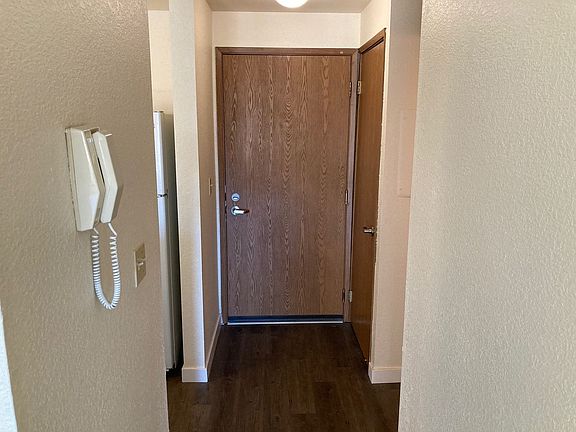 5th image of 11200 Greenwood Ave N #1-23