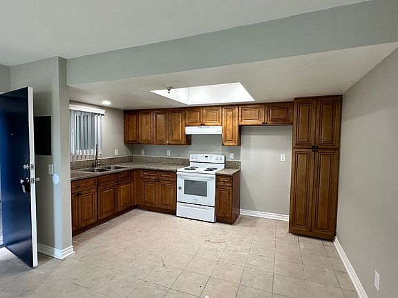 3rd image of 1629 W Civic Center Dr #108