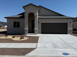 913 Keenland Ave, El Paso, TX 79932
