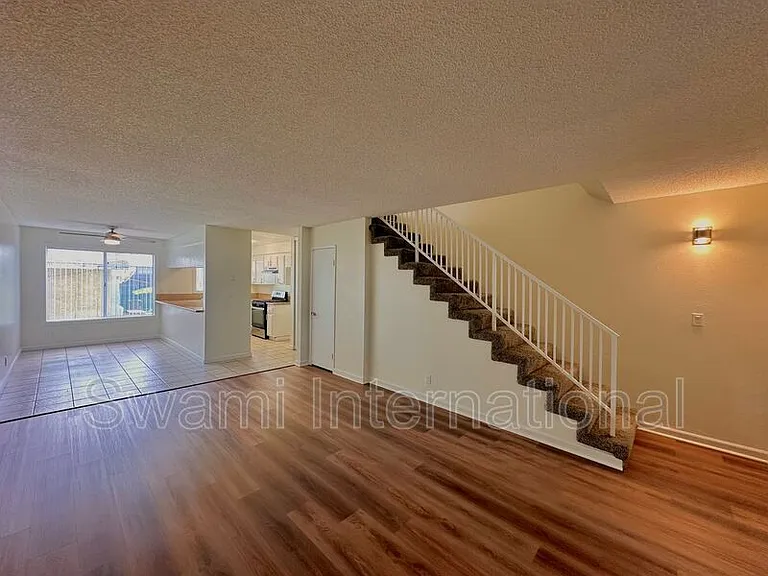 14530 Freeman Ave #4 — Photo 10