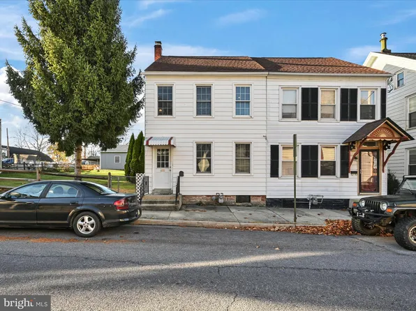 409 W Walnut St, Kutztown, PA 19530