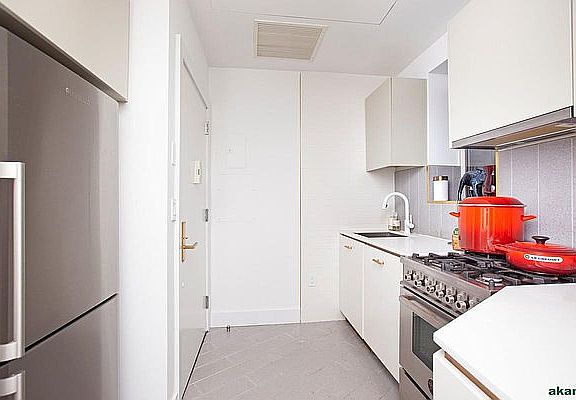 3rd image of 50 Orange St APT 4D