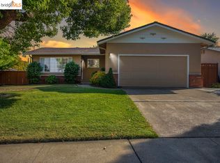 440 Diablo Ct, Martinez, CA 94553