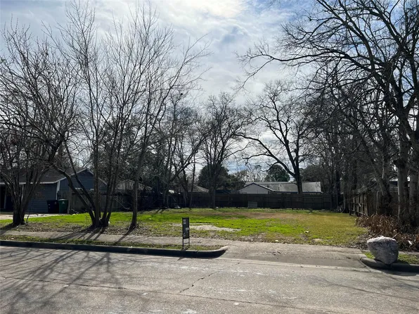 5905 Beechnut St, Houston, TX 77074