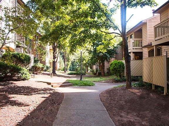 4th image of 18 W Princeton Cir APT 145