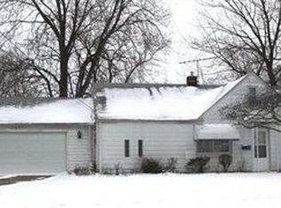 1057 Stevens Blvd, Eastlake, OH 44095