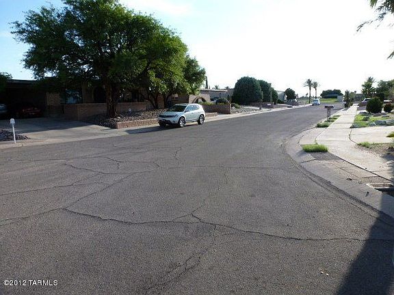 2nd image of 9044 E Calle Bogota