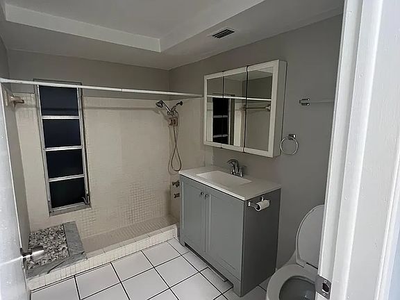 3rd image of 3037 Astral Ln