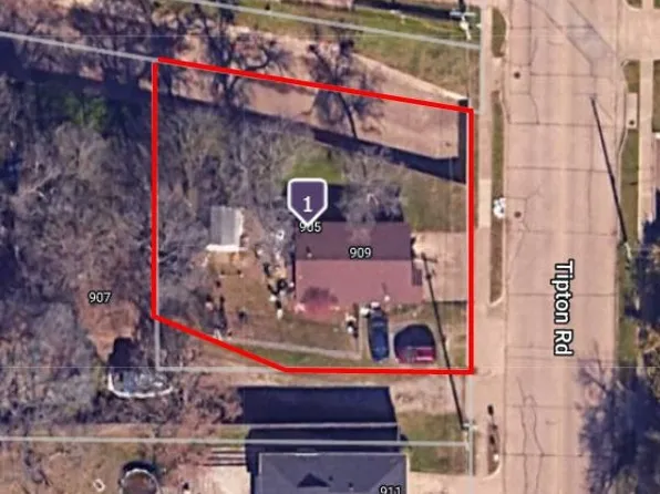 905 Tipton Rd, Irving, TX 75060