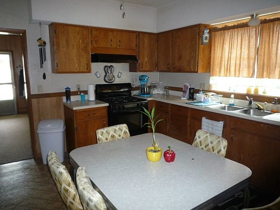 4th image of 27 E Jefferson Ave
