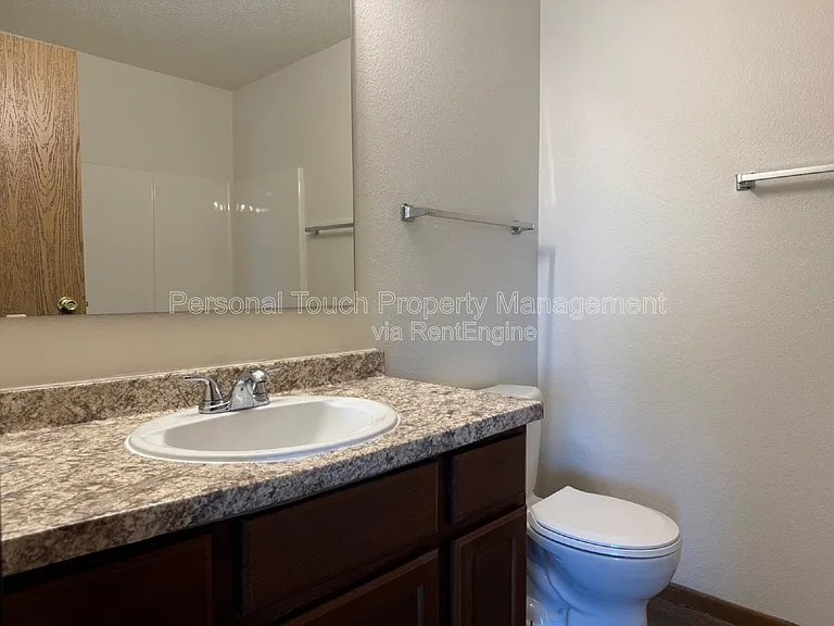 3302 12th St S #204 — Photo 10