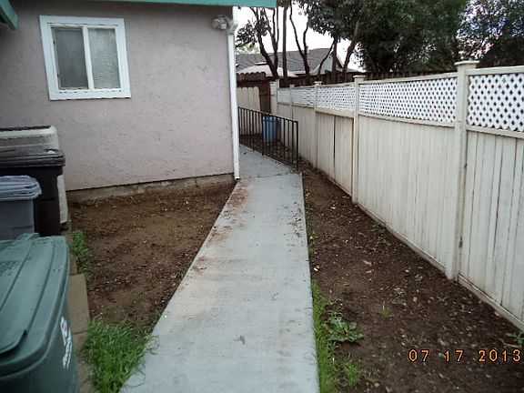 3rd image of 1574 Ash Ct