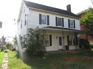 524 N Main St, Stewartsville, NJ 08886
